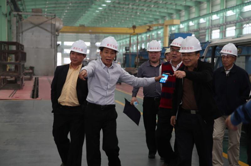 中國有色金屬工業(yè)協(xié)會會長陳全訓(xùn)一行參觀堅(jiān)美