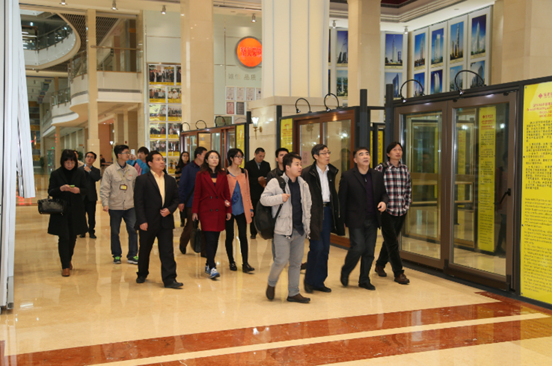 南海區(qū)發(fā)改局、佛山高新區(qū)一行蒞臨堅(jiān)美參觀