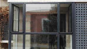 鋁門窗五金企業(yè)喜歡貼什么標(biāo)簽？